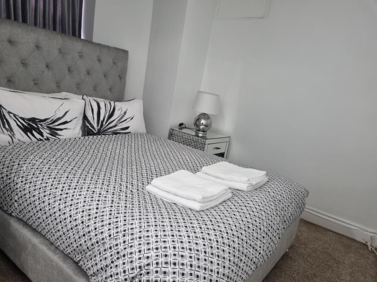 Quantock Lodge Vicarage 1 Рочестер Экстерьер фото